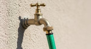 What Is an Outdoor Faucet in Spanish — and Which Word Do You Actually Use When Shopping?